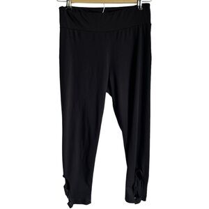 White Birch Women’s Black Leggings.  Size M